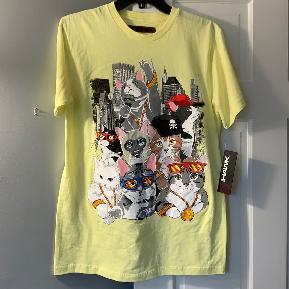 Tony Hawk medium bright yellow tee. NWT!!